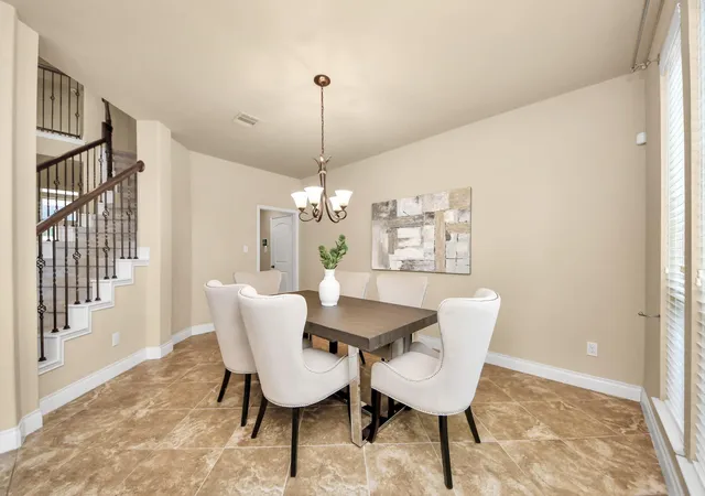 5th image of 13617 Fountain Mist Dr, Pearland, TX 77584 | MLS# 78668020