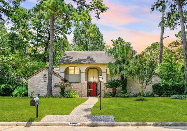 Photo 2 of Single family home for sale at 13602 Foxmoor Ln, Houston, TX 77069 | MLS# 60433348 | Listing updated on 2026-09-20