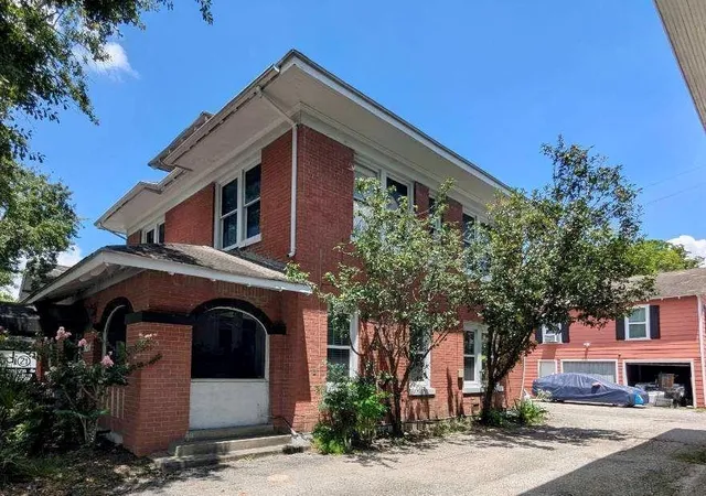 Photo 1 of Multi family home for sale at 1620, 1624 & 1630 Richmond Ave, Houston, TX 77006 | MLS# 2841669 | Listing updated on 2026-06-29