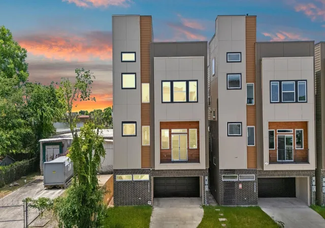 2nd image of 3510 Saltus St, Houston, TX 77003 | MLS# 29482062
