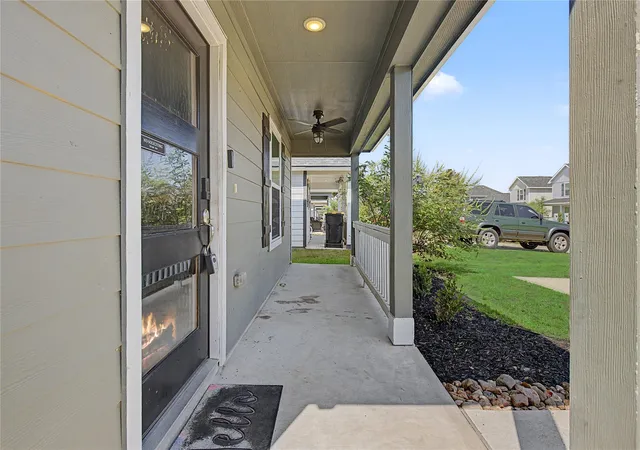 Photo 2 of Single family home for sale at 16606 Colleen Pl, Conroe, TX 77306 | MLS# 20050517 | Listing updated on 2026-09-19