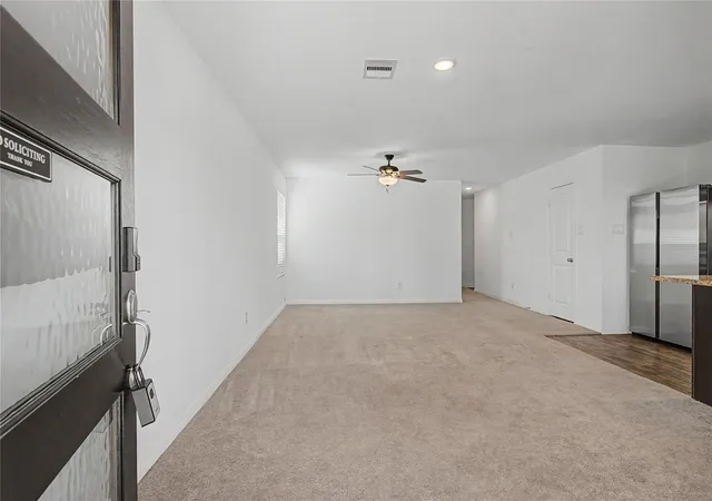 Photo 4 of Single family home for sale at 16606 Colleen Pl, Conroe, TX 77306 | MLS# 20050517 | Listing updated on 2026-09-19