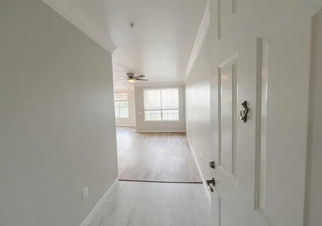 Photo 2 of Condo for sale at 7575 Kirby Dr #2214, Houston, TX 77030 | MLS# 57483198 | Listing updated on 2026-09-11