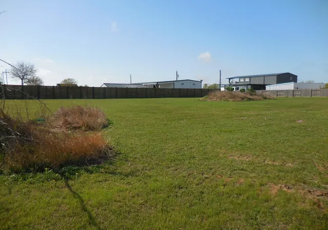 3rd image of 978 Cr 251 St, Matagorda, TX 77457 | MLS# 70804185