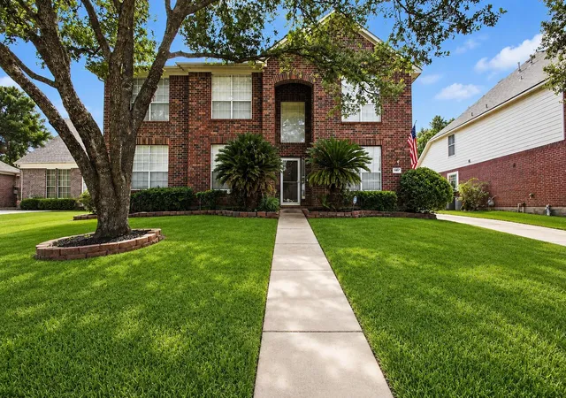 2nd image of 17907 Shady Canyon Ln, Tomball, TX 77377 | MLS# 59564593