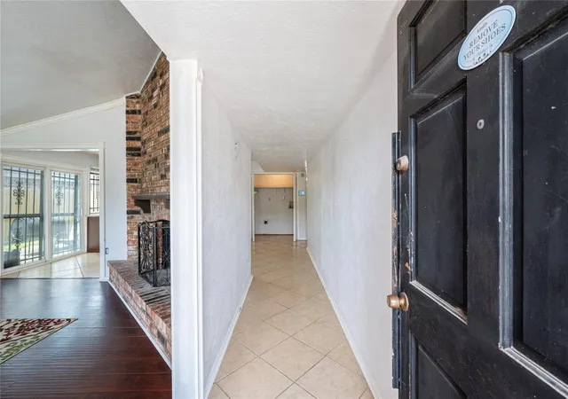Photo 3 of Single family home for sale at 15722 Corsair Rd, Houston, TX 77053 | MLS# 17318431 | Listing updated on 2026-08-25