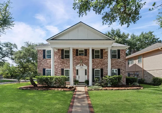 2nd image of 3030 Broadmoor Dr, Sugar Land, TX 77478 | MLS# 59766010
