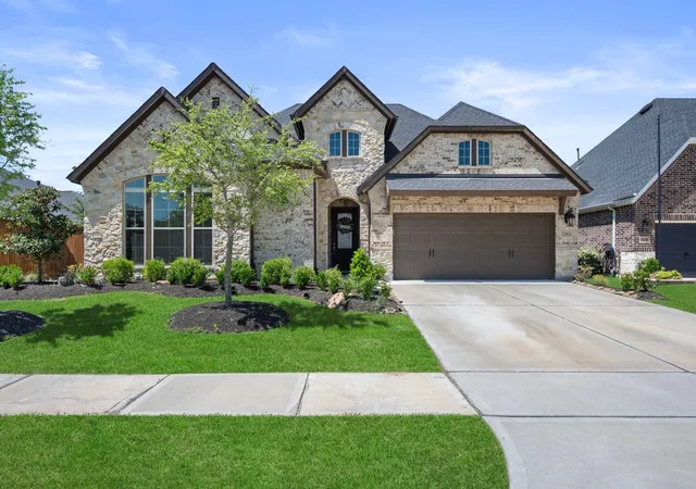 1st image of 7262 Monarch Dr, Katy, TX 77493 | MLS# 51182765