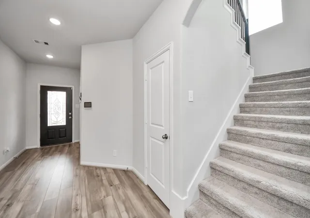 4th image of 19014 Blossoming Buttercup Dr, Tomball, TX 77377 | MLS# 7922278