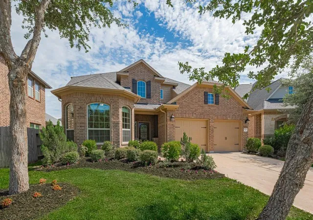 Photo 3 of Single family home for sale at 19714 Ter Cliff Ct, Richmond, TX 77407 | MLS# 76231590 | Listing updated on 2026-08-30