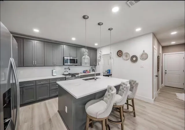 Photo 3 of Single family home for sale at 1513 40th Street, Galveston, TX 77550 | MLS# 38413507 | Listing updated on 2026-09-13