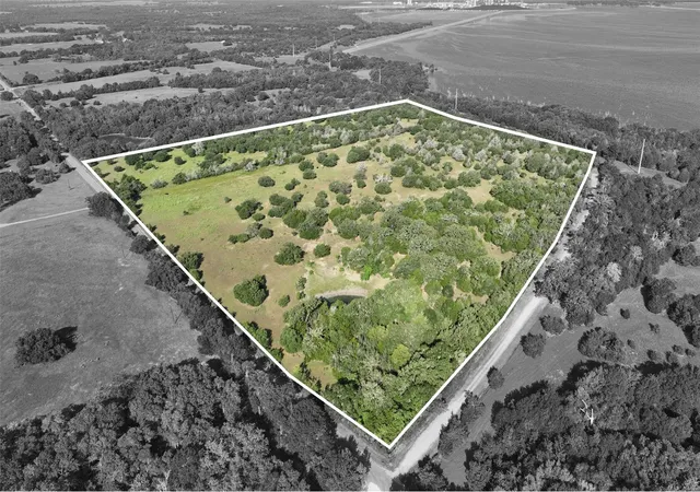 Homes for sale in Fayetteville, TX | +/  34 Acres Leslie Road, Fayetteville, TX 78940 | MLS# 93271079