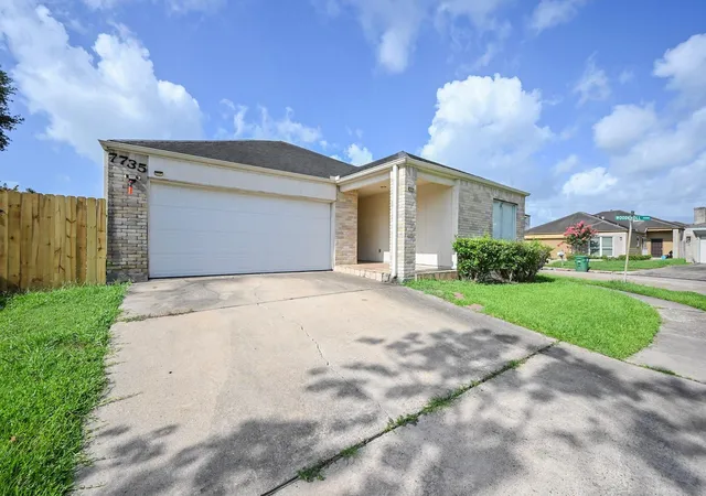 3rd image of 7735 Quail Meadow Dr, Houston, TX 77071 | MLS# 46469165