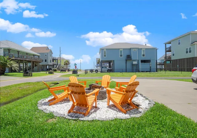 Photo 3 of Single family home for sale at 819 Eastview, Port Bolivar, TX 77650 | MLS# 27466763 | Listing updated on 2026-09-02