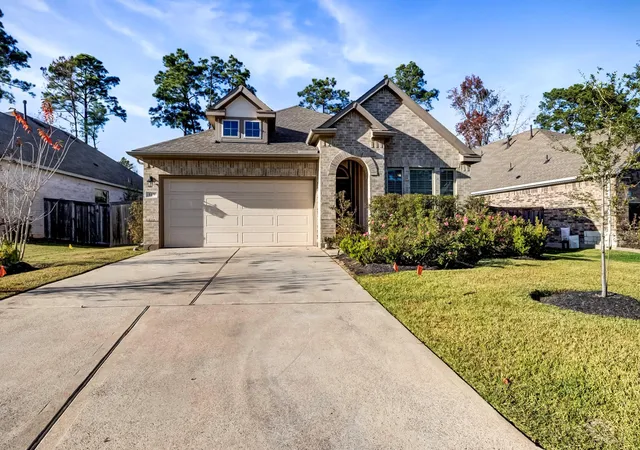 1st image of 119 Winged Elm Ct, Willis, TX 77318 | MLS# 11800280