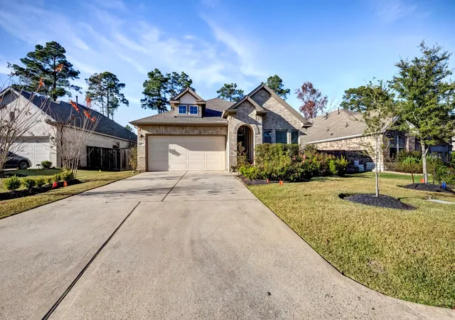 2nd image of 119 Winged Elm Ct, Willis, TX 77318 | MLS# 11800280