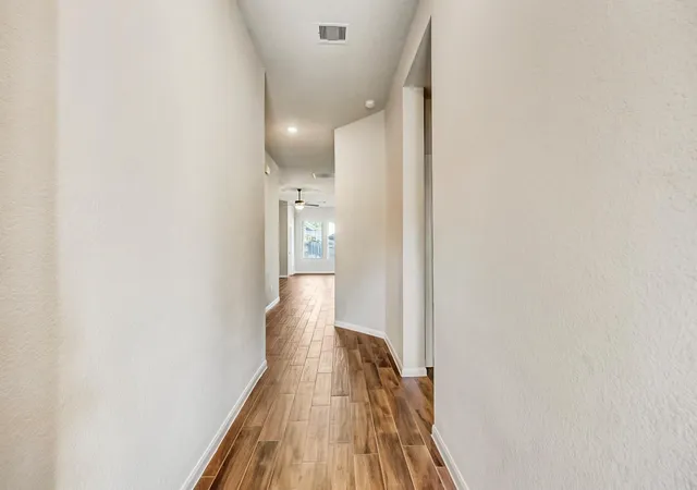 4th image of 119 Winged Elm Ct, Willis, TX 77318 | MLS# 11800280