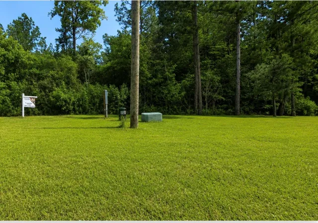 Photo 2 of Land for sale at 35 Coyote Run, Willis, TX 77378 | MLS# 71602327 | Listing updated on 2026-07-18