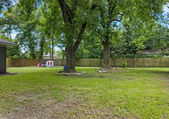Homes for sale in Baytown, TX | 2402 Hodges St, Baytown, TX 77521 | MLS# 92421760
