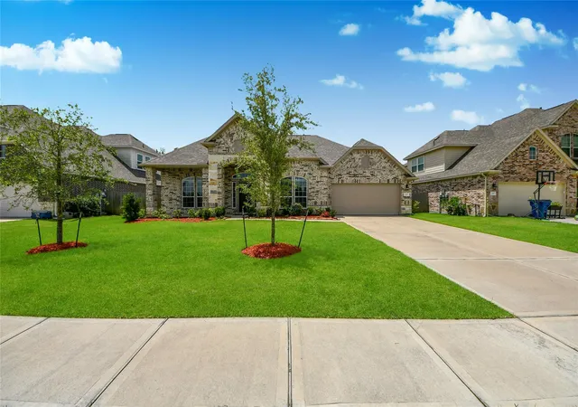 Homes for sale in Angleton, TX | 1577 Elm Ct, Angleton, TX 77515 | MLS# 36861246