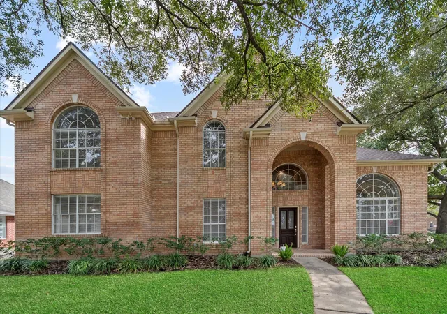 Photo 1 of Sale Pending at 2911 Norwood Hills Dr, Katy, TX 77450 | MLS# 34475766 | Listing updated on 2026-09-18