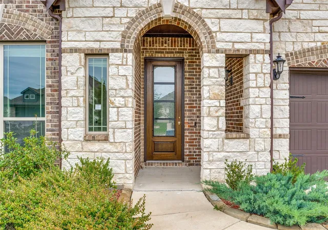Homes for sale in Glenn Heights, TX | 1945 Cedarwood Dr, Glenn Heights, TX 75154 | MLS# 18624194