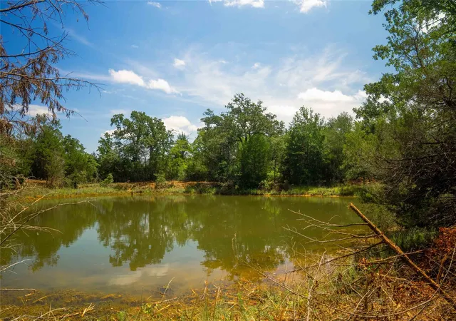 Homes for sale in Hearne, TX | 5131 N State Hwy 6, Hearne, TX 77859 | MLS# 13245567