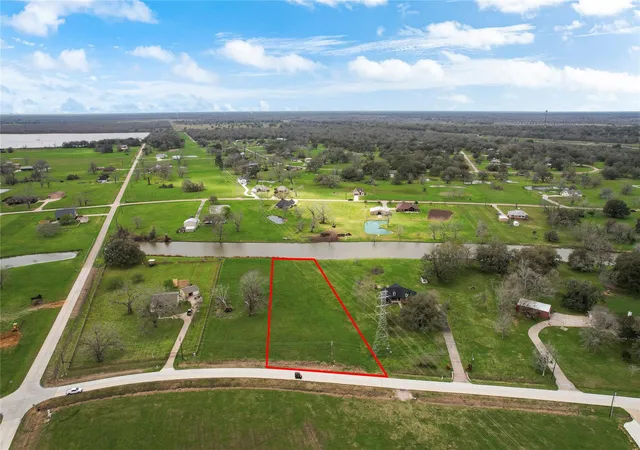 Photo 3 of Land for sale at 708 Winchester Trl, Angleton, TX 77515 | MLS# 6129475 | Listing updated on 2026-06-25