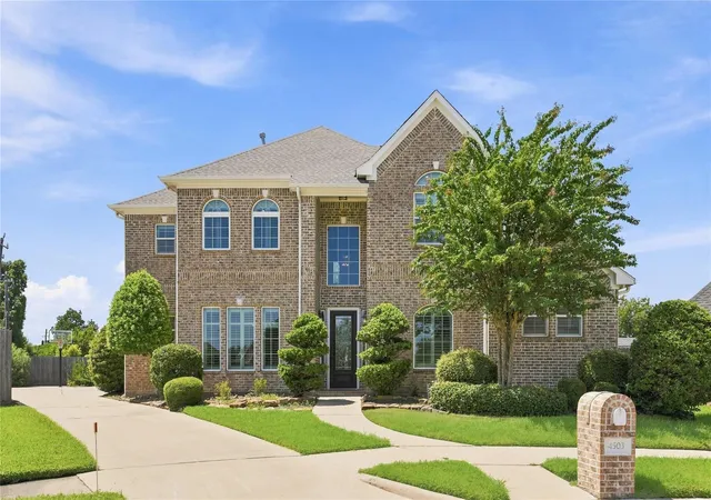 Photo 2 of Single family home for sale at 4503 Santee Cir, Baytown, TX 77521 | MLS# 89245576 | Listing updated on 2026-08-28