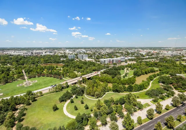 49th image of 1711 Allen Pkwy #2001, Houston, TX 77019 | MLS# 24275512