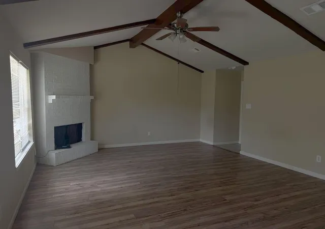 5th image of 4614 27Th St, Dickinson, TX 77539 | MLS# 83065421