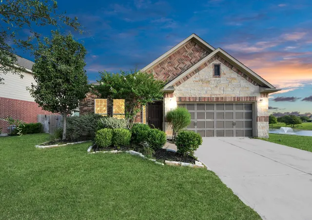 Photo 4 of Single family home for sale at 20610 Arrow Fls Ln, Richmond, TX 77407 | MLS# 17301649 | Listing updated on 2026-07-20