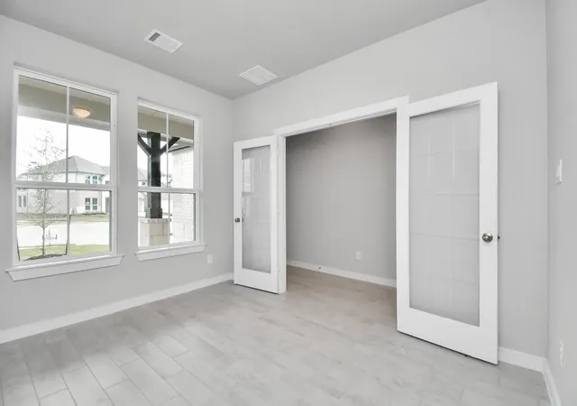 Photo 3 of Single family home for sale at 11718 Leafy Laurel Dr, Houston, TX 77066 | MLS# 89818216 | Listing updated on 2026-09-03