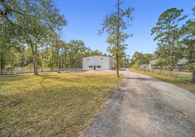 Photo 28 of Single family home for sale at 10894 Los Cabos Dr, Conroe, TX 77306 | MLS# 90424660 | Listing updated on 2026-07-28