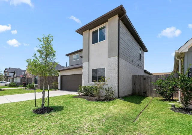Homes for sale in Arcola, TX | 5058 Pine Haven Ln, Arcola, TX 77545 | MLS# 85409513