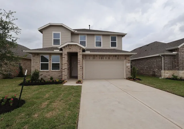 Photo 1 of Sale Pending at 347 W Rose Marie Ln, Montgomery, TX 77356 | MLS# 43954504 | Listing updated on 2026-08-24
