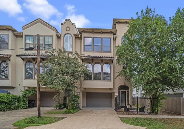 1st image of 1510 Reinerman St, Houston, TX 77007 | MLS# 54832263