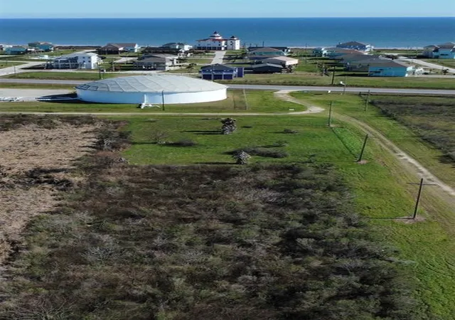 Homes for sale in Crystal Beach, TX | 1105 Guppy, Crystal Beach, TX 77650 | MLS# 48476248