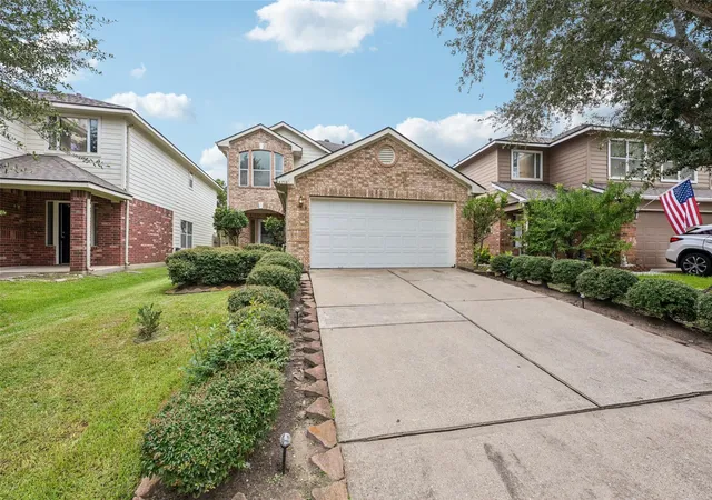 4th image of 8718 Black Cliff Ln, Houston, TX 77075 | MLS# 14024940