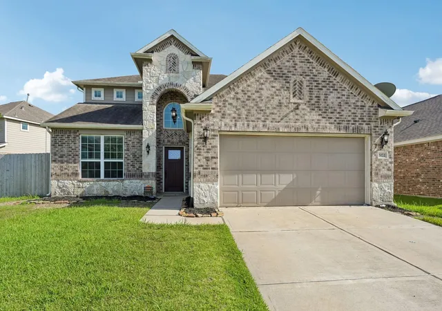 Homes for sale in Alvin, TX | 5172 Arbor Cove Ct, Alvin, TX 77511 | MLS# 45993270