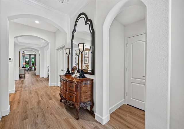 4th image of 1223 Parkhaven Ln, Houston, TX 77077 | MLS# 71739418