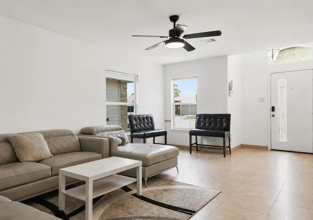 Photo 4 of Single family home for sale at 7731 Eldergrove Ln, Richmond, TX 77407 | MLS# 56549433 | Listing updated on 2026-08-20