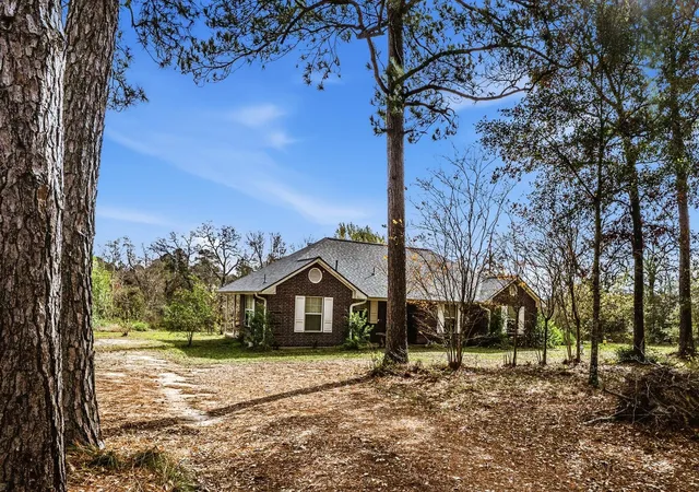32nd image of 691 Bishop Rd, Huntsville, TX 77320 | MLS# 22692544