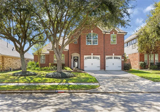Photo 1 of Sale Pending at 7330 Fall Crk Bnd, Humble, TX 77396 | MLS# 30446071 | Listing updated on 2026-09-17