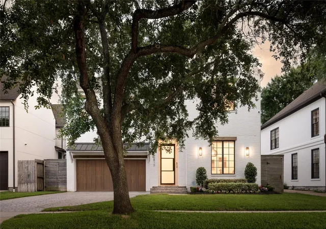3rd image of 2817 Albans Rd, Houston, TX 77005 | MLS# 18247631