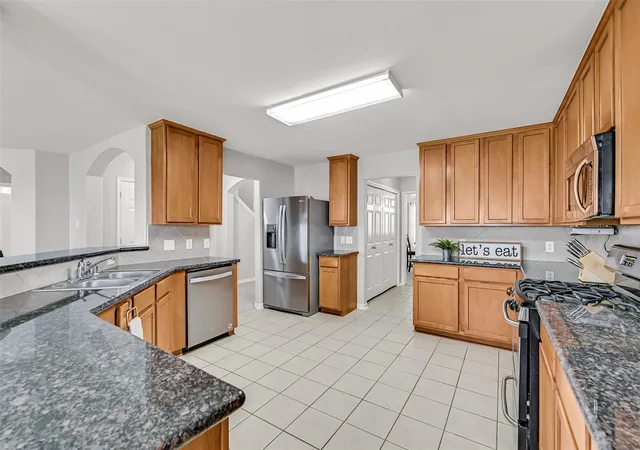 Photo 2 of Single family home for sale at 2516 Goldeneye Ln, League City, TX 77573 | MLS# 33696963 | Listing updated on 2026-09-19