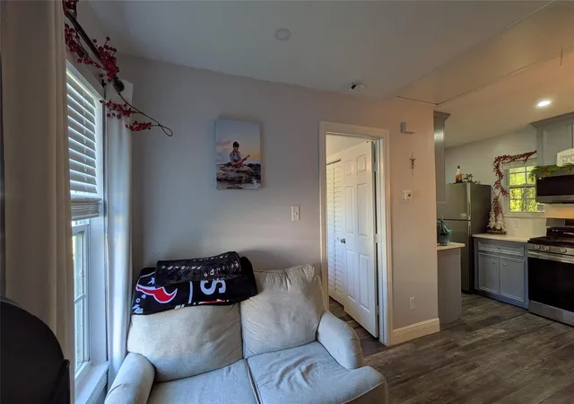 Photo 3 of Multi family home for sale at 6102 Harbrook Dr, Houston, TX 77087 | MLS# 55737553 | Listing updated on 2026-06-16
