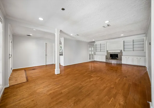 5th image of 5627 Bough Ct, Houston, TX 77092 | MLS# 16319982