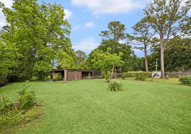 Photo 3 of Single family home for sale at 1022 Homer St, Houston, TX 77091 | MLS# 11436397 | Listing updated on 2026-09-01