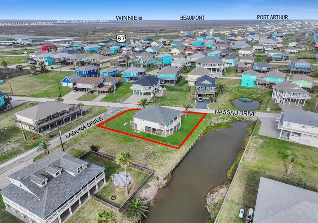 Photo 3 of Single family home for sale at 2946 Laguna Dr, Port Bolivar, TX 77650 | MLS# 94860979 | Listing updated on 2026-08-31
